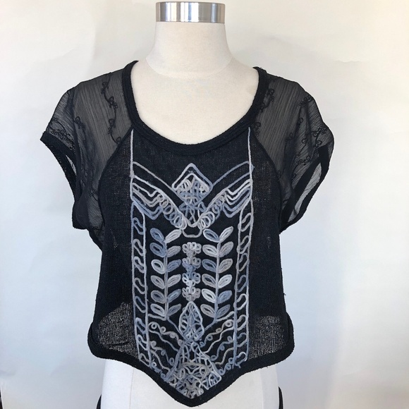 vintage Tops - Vintage Embroidered Top